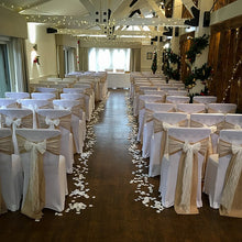 Last inn bildet i Galleri-visningsprogrammet, Pakketilbud: Stoltrekk, sløyfebånd, stoffservietter og duker kr 100,- pr person!