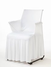 Last inn bildet i Galleri-visningsprogrammet, Stoltrekk med kappe og armlene