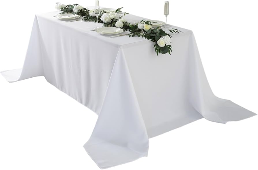 Duk i hvit polyester 225x335